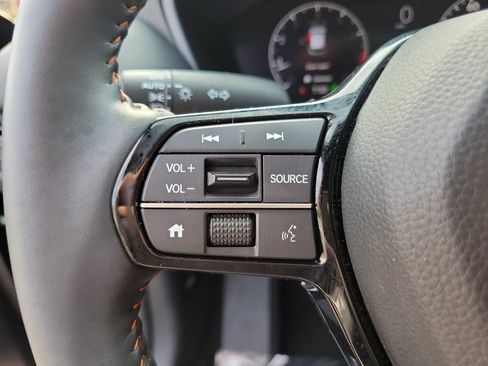 Used 2024 Honda HR-V Sport image 18
