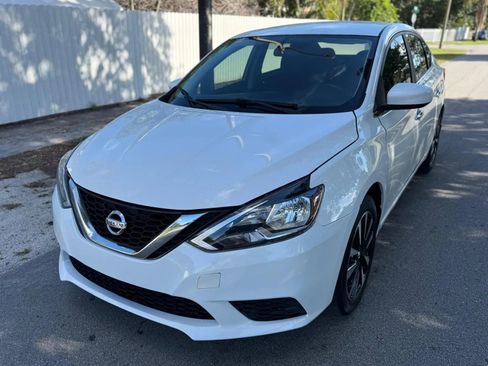 Used 2017 Nissan Sentra S FWD image 4