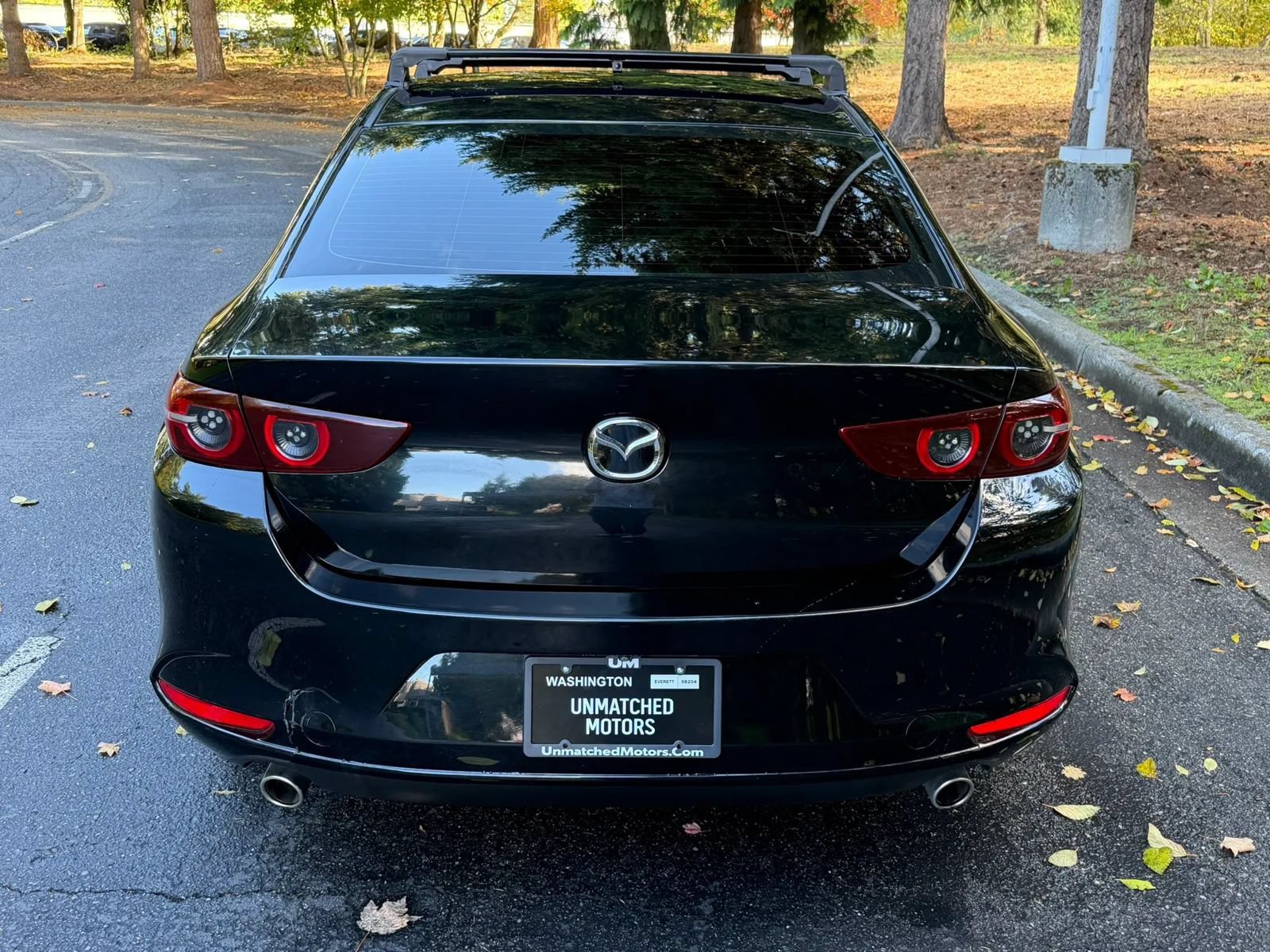 Used 2019 MAZDA MAZDA3 Sedan FWD image 12