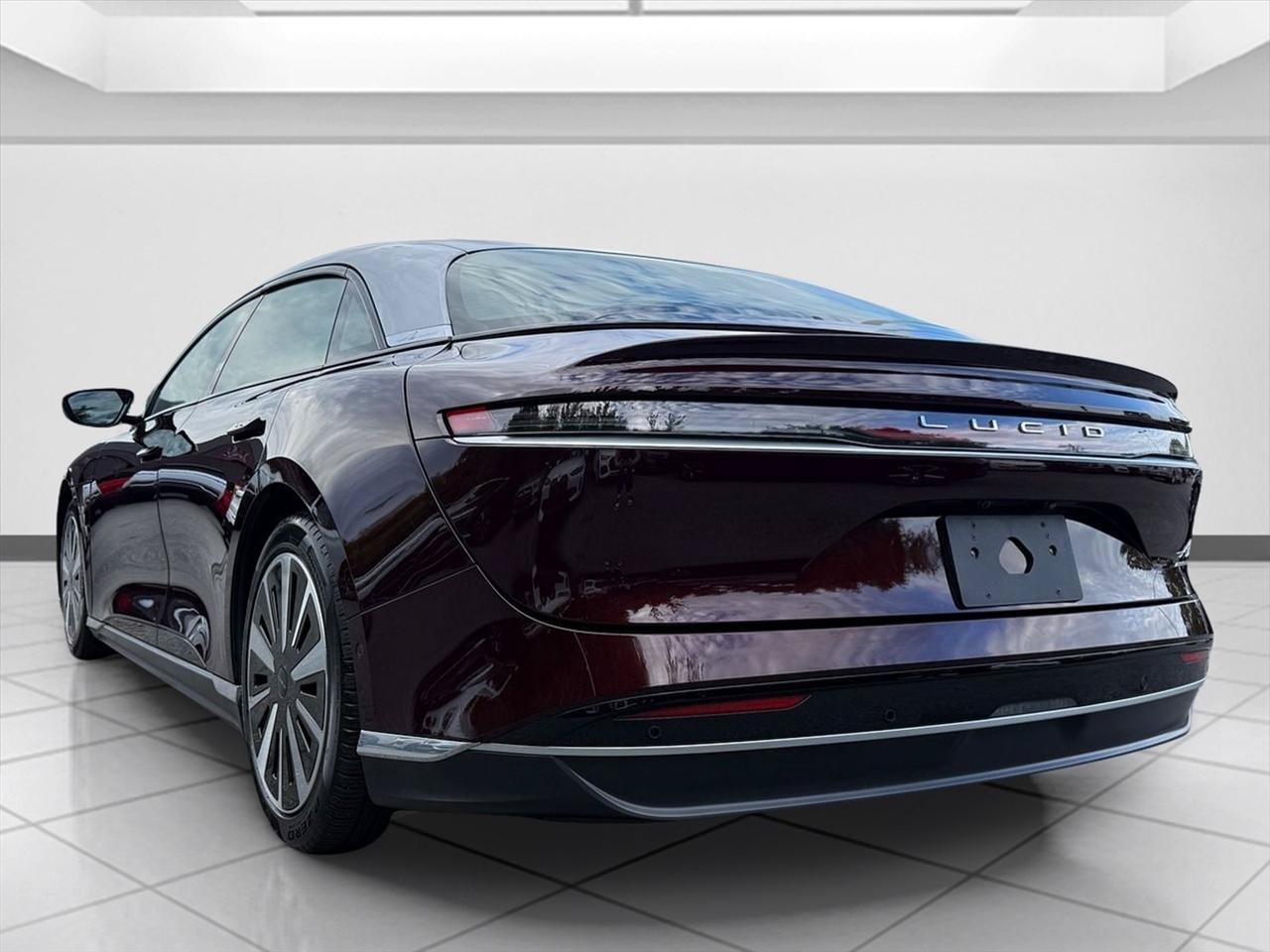 Used 2023 Lucid Air Grand Touring AWD/4WD image 3