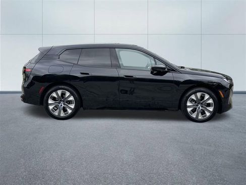 Used 2026 BMW iX xDrive60 AWD/4WD image 5