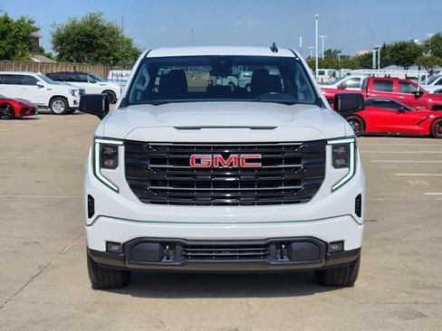 Used 2024 GMC Sierra 1500 Elevation AWD/4WD image 11