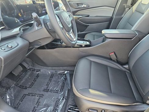 New 2026 Chevrolet Trax ACTIV w/ Sunroof Package FWD image 21