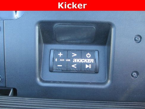 Used 2024 GMC Sierra 1500 AT4X w/ AT4X AEV Edition image 13