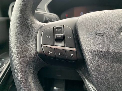 Certified 2025 Ford Escape Active AWD/4WD image 18