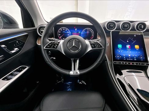 Certified 2025 Mercedes-Benz GLC 350e 4MATIC image 4