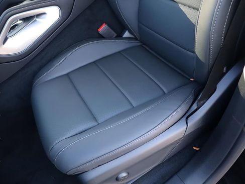 New 2026 Mercedes-Benz GLE 450 4MATIC image 33