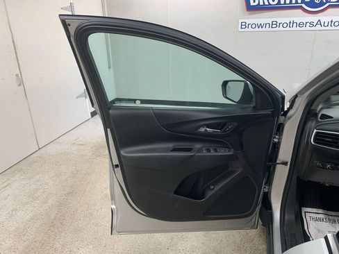 Used 2020 Chevrolet Equinox LT image 13