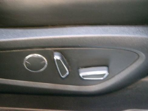 Used 2017 Lincoln MKC Select AWD/4WD image 12