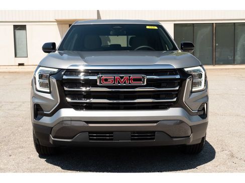 New 2026 GMC Terrain Elevation FWD image 3
