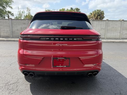 New 2026 Porsche Cayenne image 11