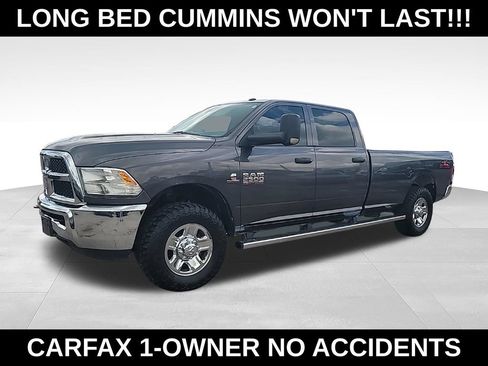 Used 2018 RAM 2500 Tradesman w/ Chrome Appearance Group AWD/4WD image 2