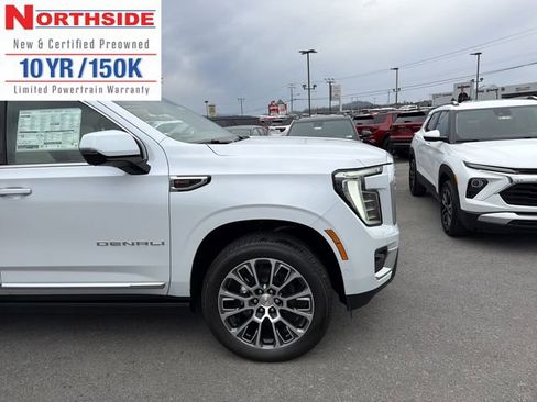 New 2026 GMC Yukon XL Denali w/ Denali Reserve Package image 4