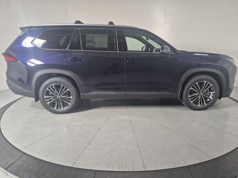 New 2026 Toyota Grand Highlander AWD Hybrid image 5