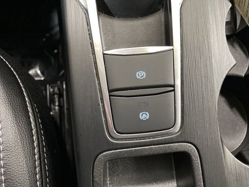 Used 2025 Ford Escape Platinum w/ Premium Technology Package image 27