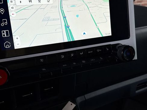 New 2025 Chevrolet Brightdrop 400 FWD image 17