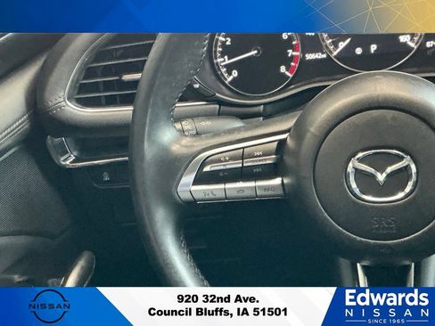 Used 2023 MAZDA MAZDA3 s FWD image 17