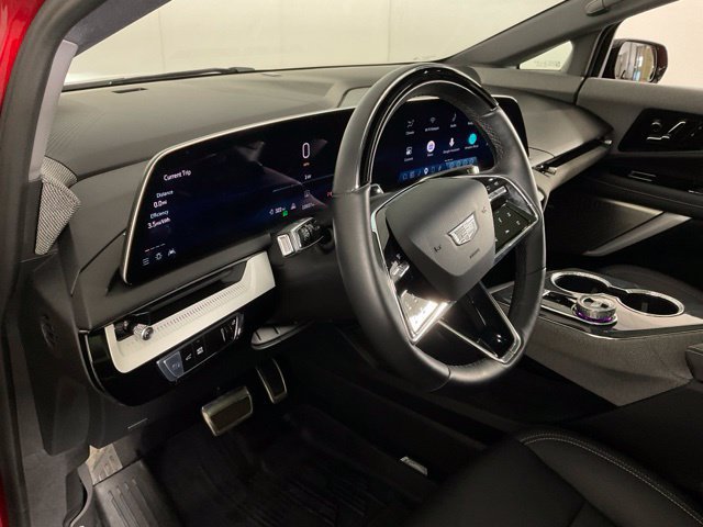 Certified 2026 Cadillac Optiq Luxury 1 w/ LPO, Floor Liner Package RWD image 16