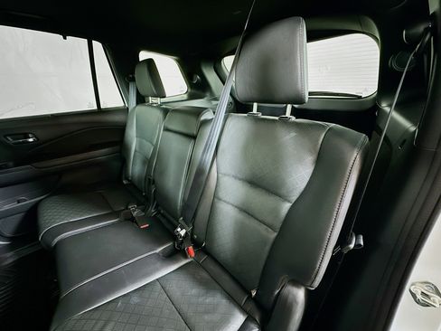 Used 2019 Honda Passport Touring image 24