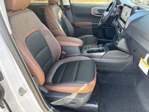 New 2025 Ford Bronco Sport Outer Banks AWD/4WD image 12