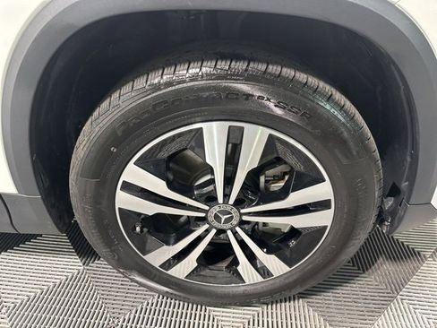 Used 2025 Mercedes-Benz GLA 250 GLA 250 image 9