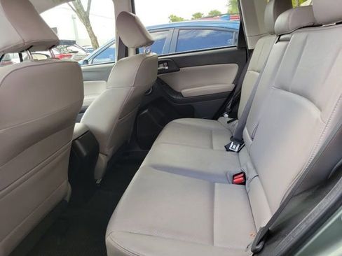 Used 2015 Subaru Forester 2.5i Limited image 8