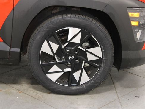 Used 2024 Hyundai Kona SEL image 12