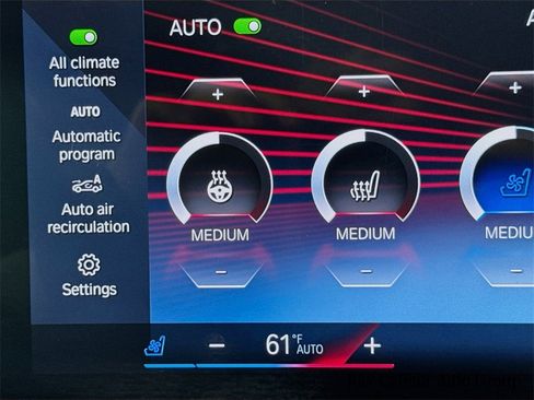 Used 2023 BMW X7 xDrive40i w/ Executive Package image 21