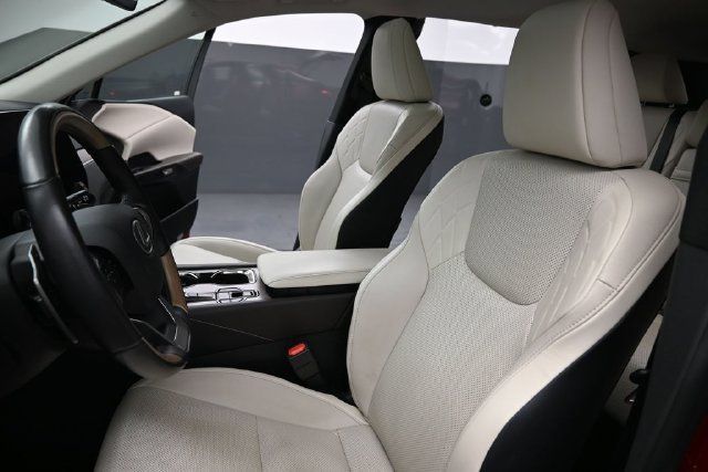 Used 2024 Lexus RX 350h w/ Accessory Package (P1) AWD/4WD image 19