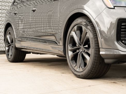 New 2026 Audi Q7 3.0T Premium Plus AWD/4WD image 35