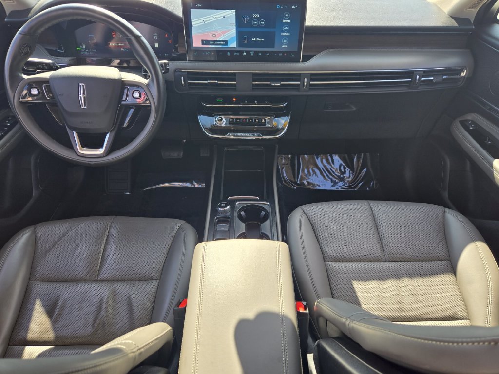 Used 2024 Lincoln Corsair Grand Touring AWD/4WD image 7