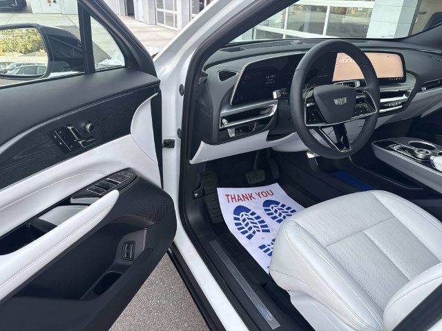 Used 2024 Cadillac Lyriq Sport w/ LPO, Floor Liner Package AWD/4WD image 45