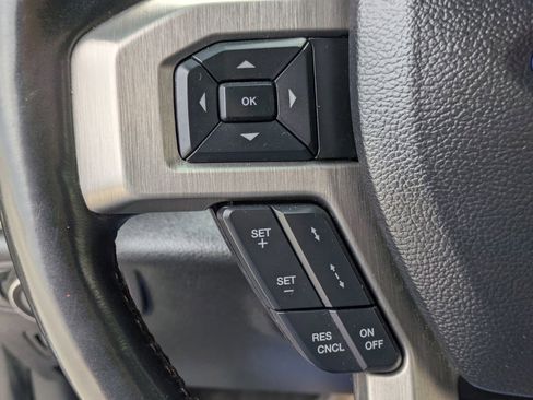 Used 2021 Ford F250 Platinum image 24