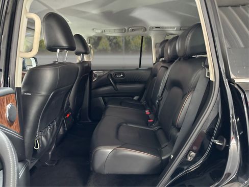 Used 2020 Nissan Armada SL w/ Premium Package AWD/4WD image 10