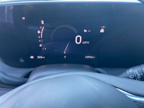 Used 2025 Buick Encore GX Preferred image 38