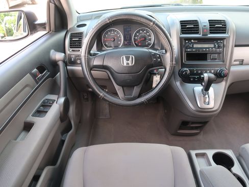 Used 2010 Honda CR-V LX image 14