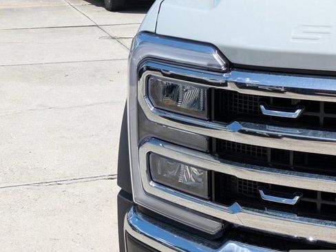 New 2026 Ford F550 4x4 Crew Cab Super Duty image 8