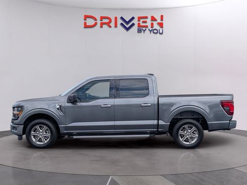Used 2025 Ford F150 XLT w/ Equipment Group 301A Standard RWD image 2