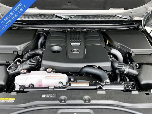 Used 2026 Lexus GX 550 w/ Accessory Package (2T) AWD/4WD image 12