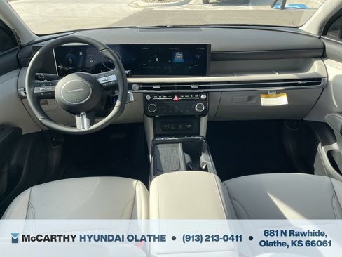 Used 2025 Hyundai Tucson SEL w/ Tow & Go Package AWD/4WD image 3