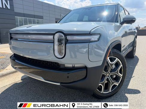 Used 2025 Rivian R1S Adventure AWD/4WD image 1