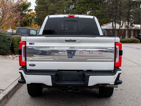 Certified 2024 Ford F350 Platinum image 4