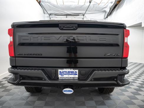 New 2026 Chevrolet Silverado 1500 ZR2 w/ LPO, Dark Essentials Package AWD/4WD image 6