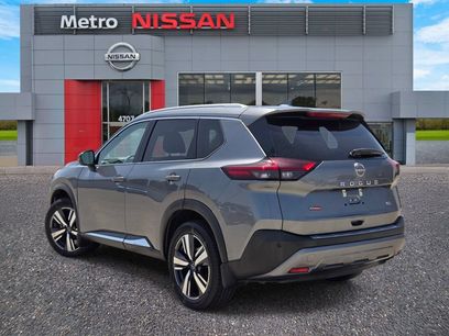 Certified 2022 Nissan Rogue SL