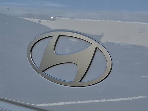 New 2026 Hyundai Santa Fe SE image 5