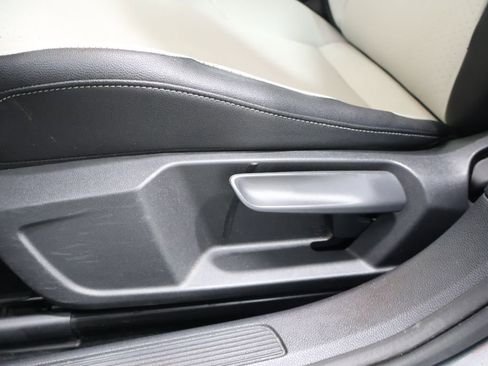 Used 2019 Volkswagen Jetta R-Line image 14