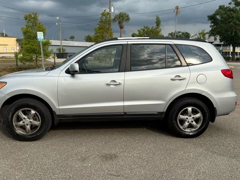 Used 2008 Hyundai Santa Fe GLS FWD image 1