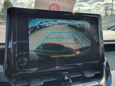 Used 2024 Toyota Corolla SE FWD image 15