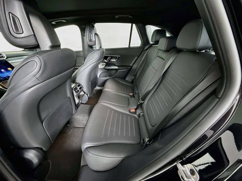 Used 2026 Mercedes-Benz GLC 300 4MATIC image 20