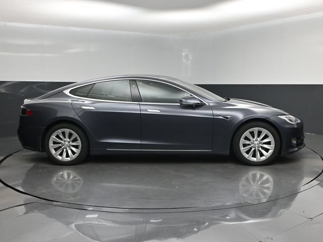 Used 2019 Tesla Model S 100D AWD/4WD image 2